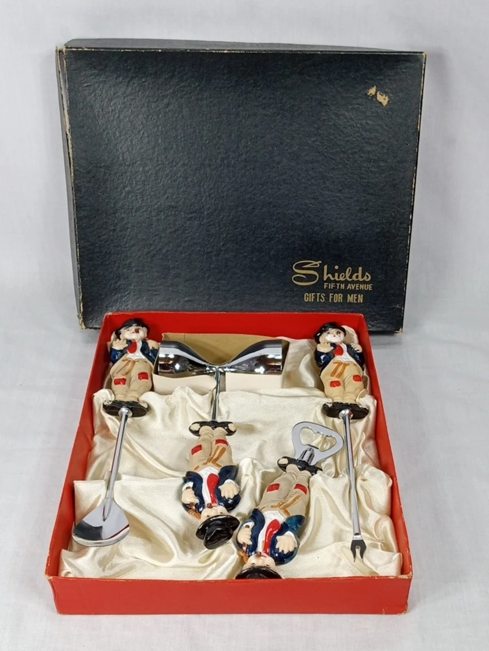 Shields Fifth Avenue Vintage Men’s Bum Bar Tool Set
